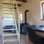 Letniskowy 6-osobowy Caloroczny Nad Jeziorem Wilczynskim Lodge