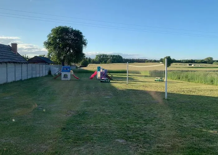 Деревянный коттедж Letniskowy 6-osobowy Caloroczny Nad Jeziorem Wilczynskim *