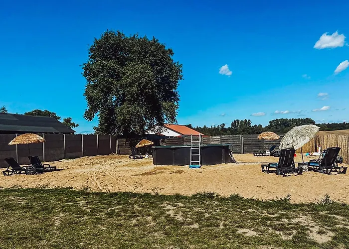 Letniskowy 6-osobowy Caloroczny Nad Jeziorem Wilczynskim Деревянный коттедж